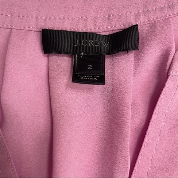 J. Crew V Neck Flutter Sleeve
Lilac Blouse Size 2 Short Sleeve Purple - Picture 4 of 8